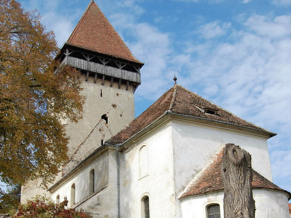 Fortified Church Chirpăr / Kirchberg
