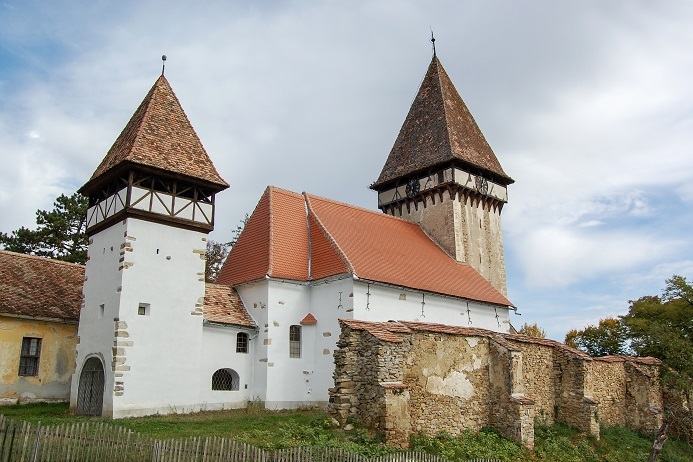 Fortified Church Veseud / Zied